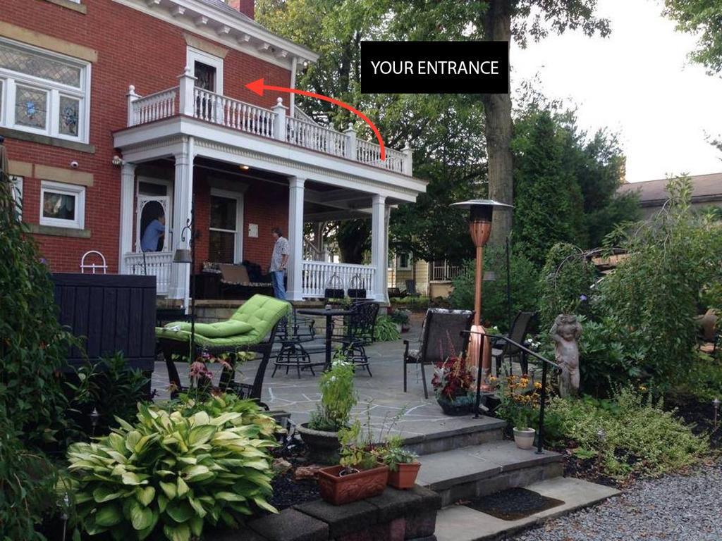 South Broadway Manor - Near Fallingwater, Ohiopyle State Park, Hiking & Biking Trails Gap Apartahotel 5*